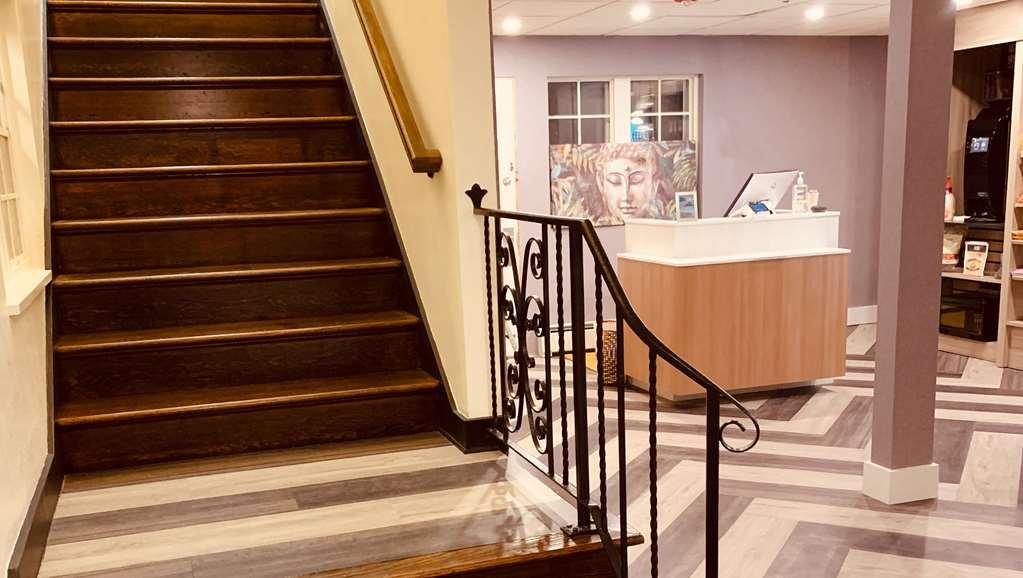 Hotel On Monroe Рочестер Интерьер фото
